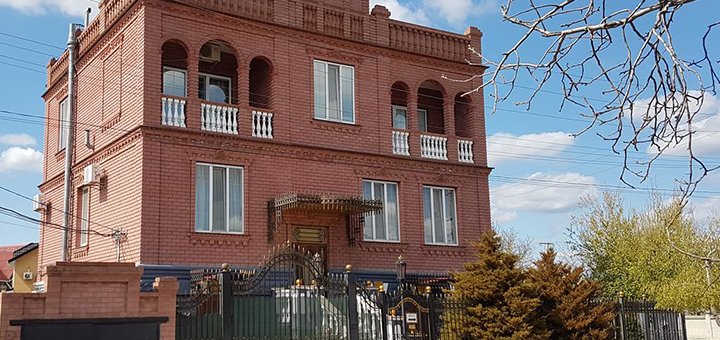Отель «Версаль» посещайте по акции №1