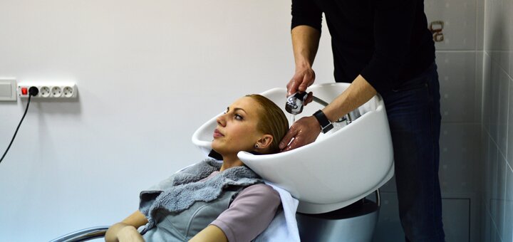 Hairdressing services in the beauty salon &quot;sher&quot;