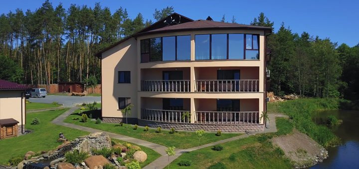 Знижки на відпочинок у готельно-ресторанному комплексі «Чарівне Озеро» в Коростишеві1