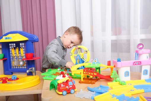 Розвиваючі заняття в дитячому садку «МО Кідз» у Києві. Записуйтесь зі знижкою.