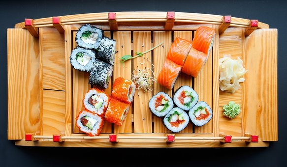 Fish shop-restaurant &quot;flagman&quot;. discounts on dishes