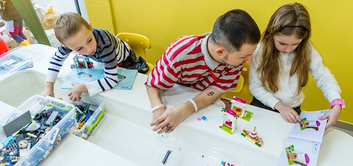 Розвиваючі заняття в ігротеці «le joy» в дніпрі. грайте акцією.