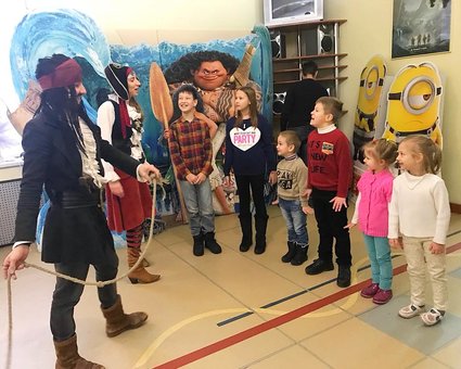 Піратська вечірка у кафе «Зефір» у Києві. Замовляйте свято для дитини за акцією.
