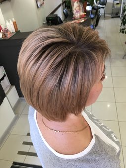 Стрижка волосся у салоні «Beauty Pro» у Харкові. Замовляйте по акції