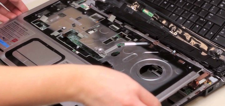 Repair of laptops in «MUK-Service». Call for a discount
