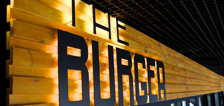 Скидки на меню в бургер баре «The Burger» в Киеве