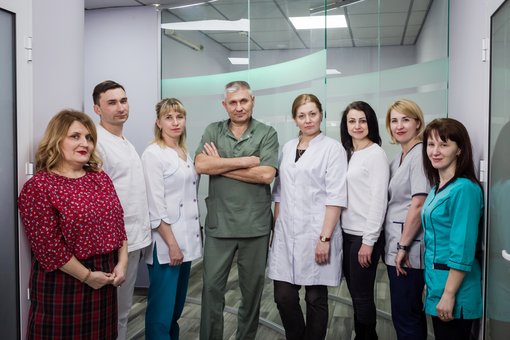 Стоматологи у медичному центрі «Супермед» у Вінниці. Записуйтесь по акції