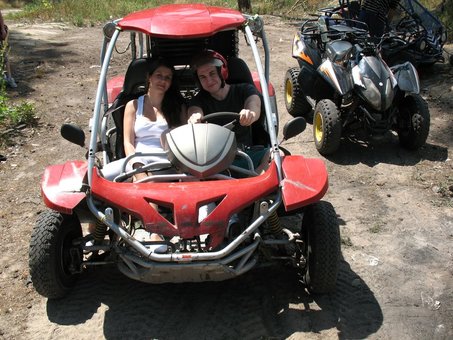 Rent a buggy in the drive-center «Dream for rent» in Kiev. Ride at a discount.