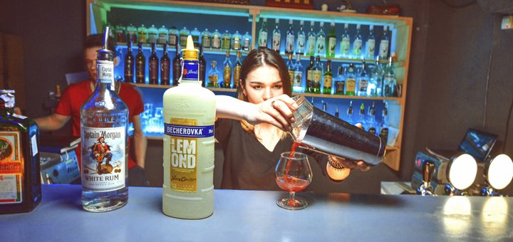 Кальян на фруктах у кальянній «Hookah nights air» у Києві. Замовити зі знижкою