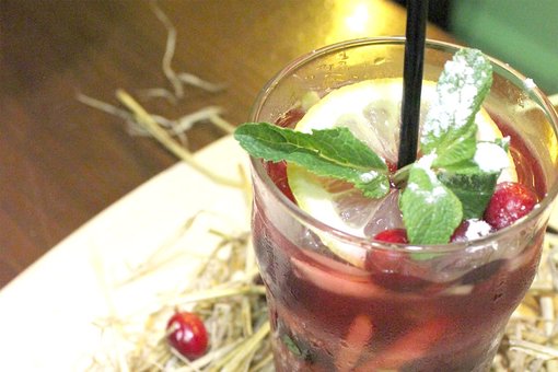 The bar menu in the cafe "Tarabar" in the Dnieper. Order by stock