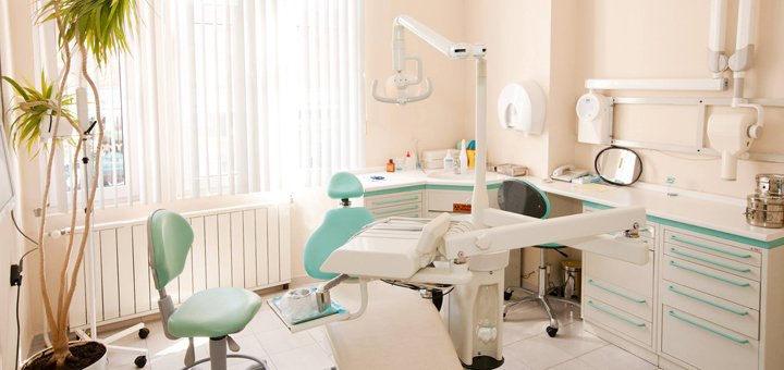 Dentistry «Implant Start» in Kiev. Make an appointment with a dentist for a promotion.