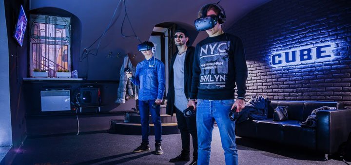 Ігровий простір «CUBE». Забронювати гру в окулярах віртуальної реальності зі знижкою.