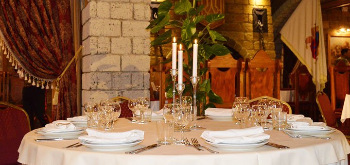 Hotel and restaurant complex "Fortec Getman" near Kiev. Original restaurants in Kiev. Original Hotels in Kiev. 1