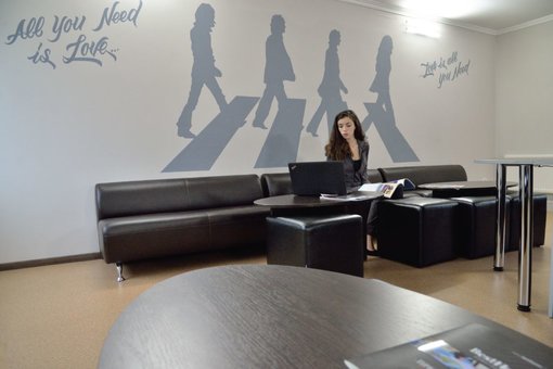Conference room at the Dolinsky hotel in Lviv. Book at a discount