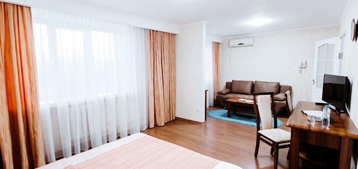 Discounts for rest in the hotel ukraine in chernigov13